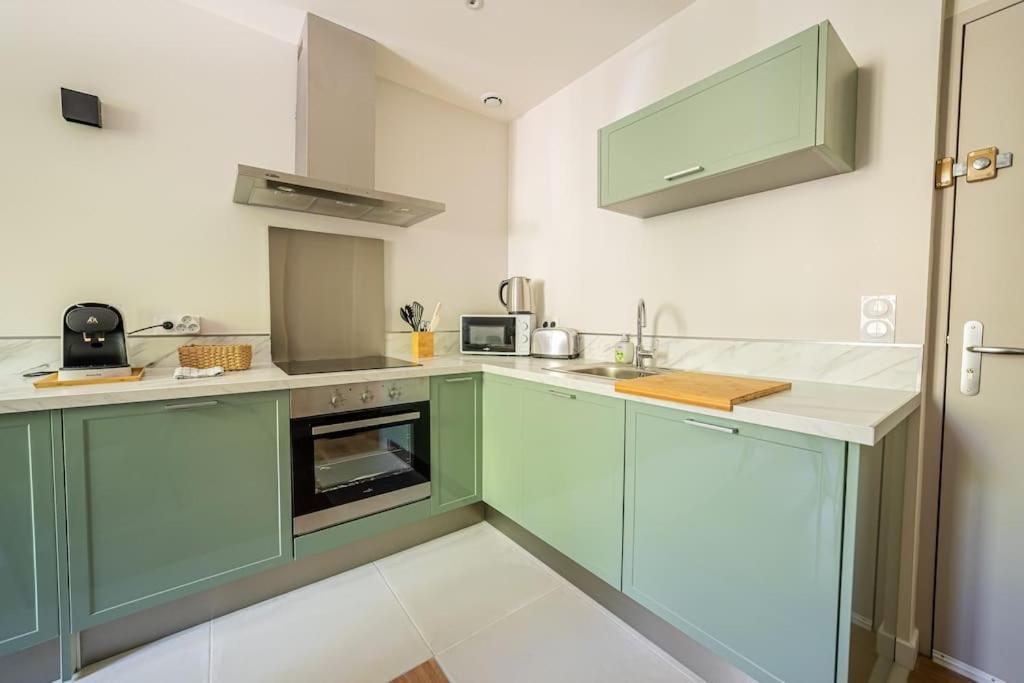 Le Pearl Appartement De Charme En Bord Riviere Collobrieres Exterior photo