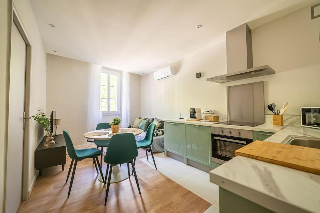 Le Pearl Appartement De Charme En Bord Riviere Collobrieres Exterior photo